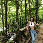 Profesora universitaria especializada en diversas materias: italiano, inglés, lengua y filosofía. Clases presenciales y on-line